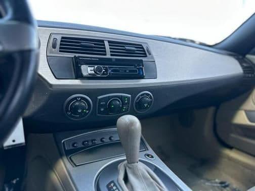2004 bmw z4 2.5i roadster in rochester, minnesota