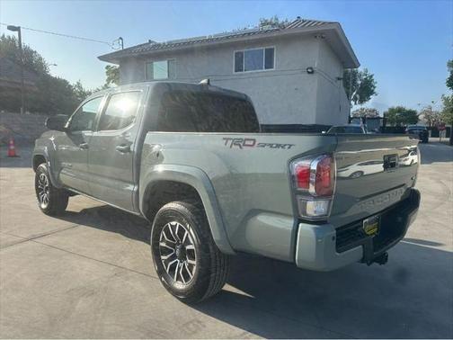 2023 toyota tacoma