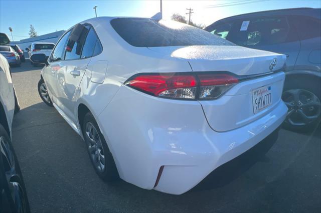 2023 toyota corolla le