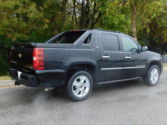 used 2009 chevrolet avalanche 4x4 ltz fayetteville, ar 72704 for sale in fayetteville, arkansas