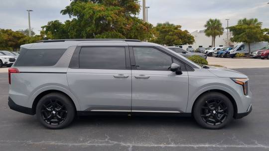 2025 Kia Carnival