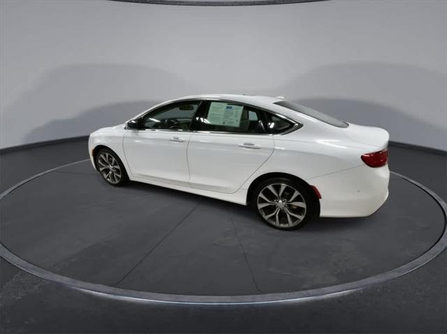 2016 chrysler 200 c