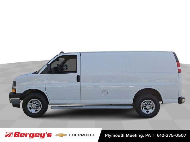 2022 chevrolet express 2500 work van