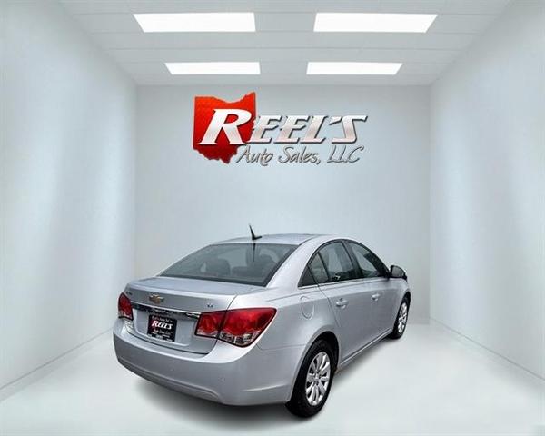 2011 chevrolet cruze 1lt