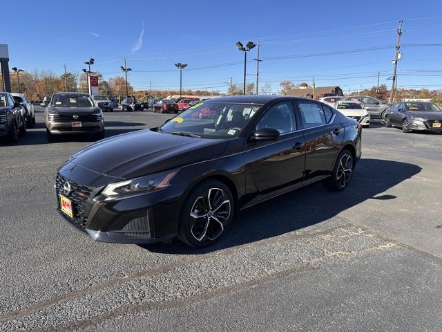 2023 nissan altima 2.5 sr