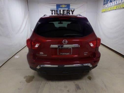2017 nissan pathfinder sl in moriarty, new mexico
