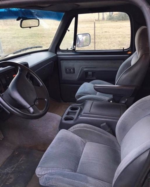 1992 dodge ramcharger le 2wd ***price reduced***