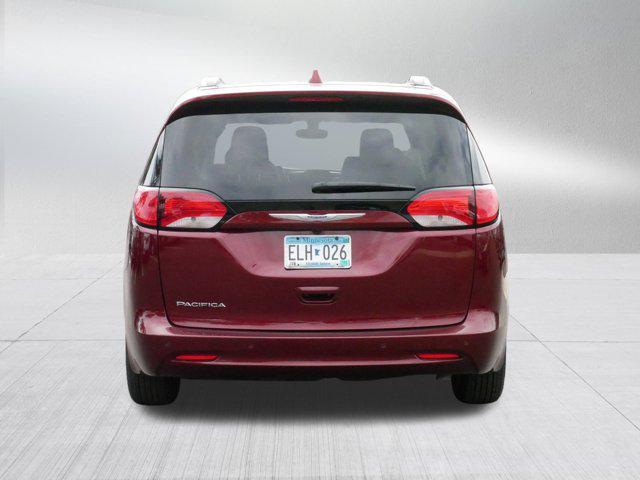 2020 chrysler pacifica touring l
