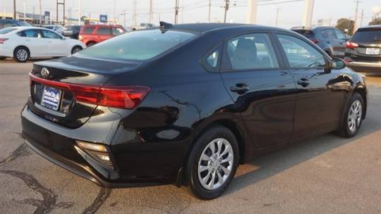 2021 kia forte fe