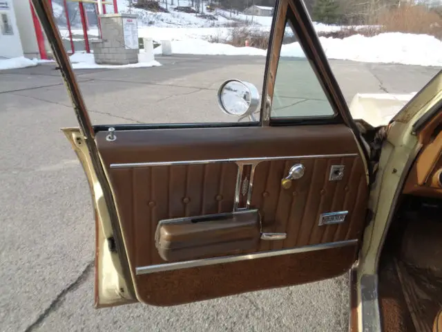 1972 oldsmobile vista cruiser base wagon 4-door 5.7l
