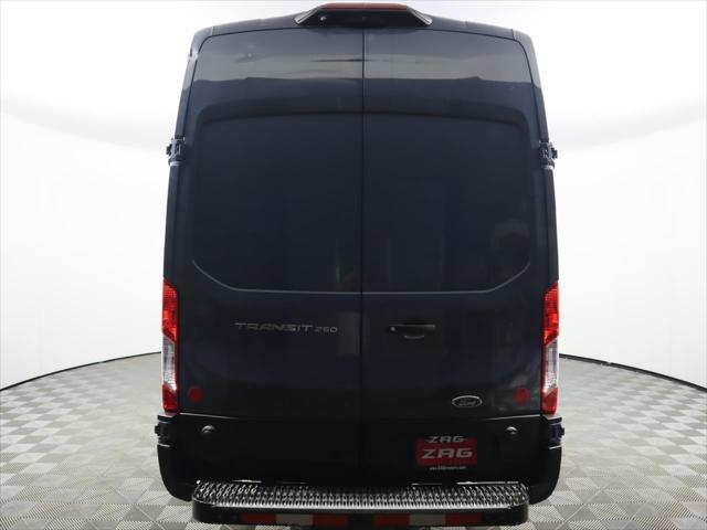 2019 ford transit-250 base