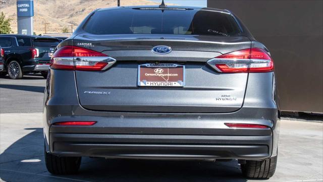 2019 ford fusion hybrid se