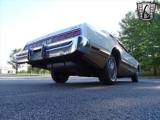 1974 ford thunderbird base