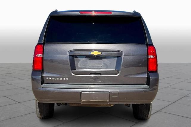 2017 chevrolet suburban lt