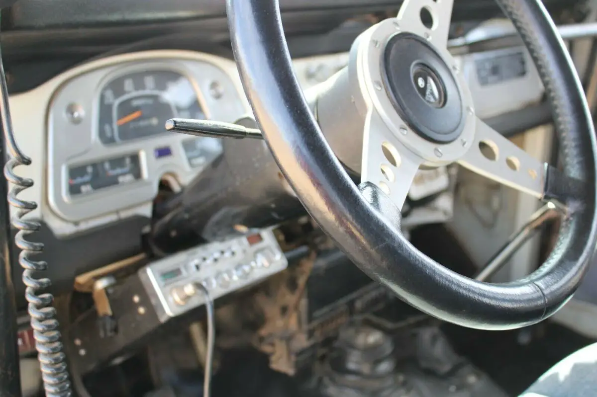 1976 toyota land cruiser fj40 77870 miles suv 350 v8 4-speed trans one owner