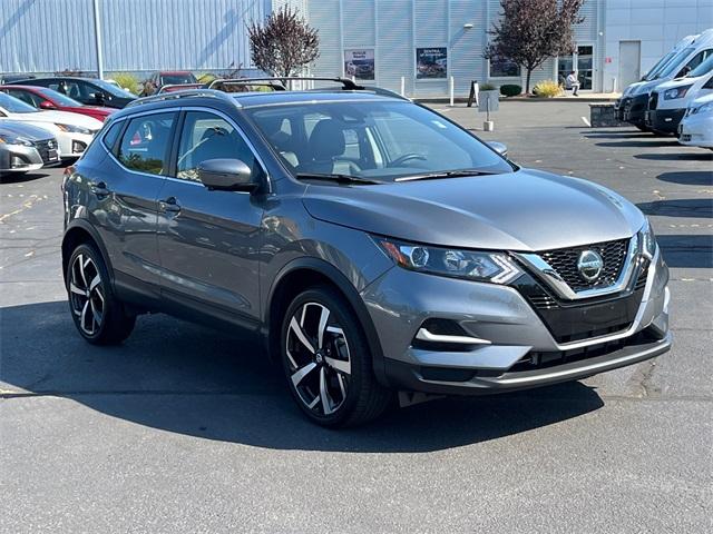 2022 nissan rogue sport sl