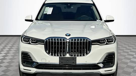 2022 BMW X7