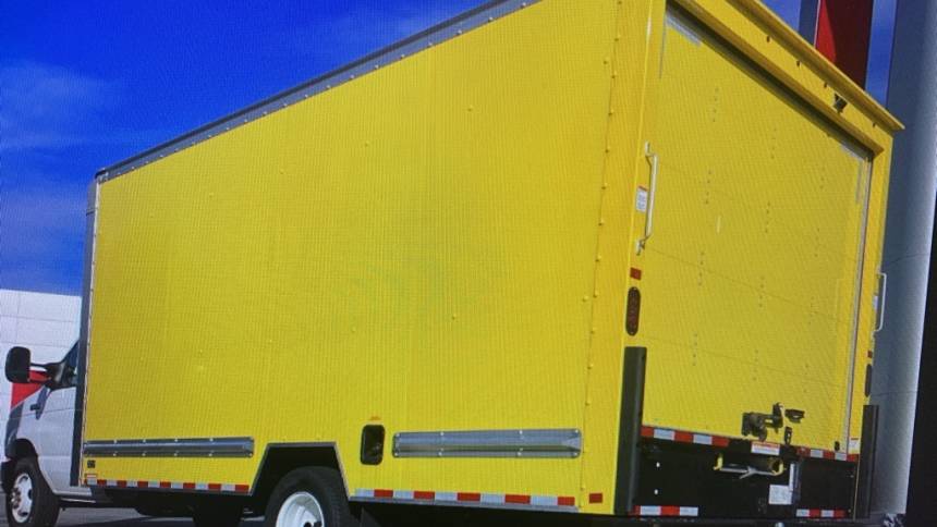 2024 ford e-series e-350 sd