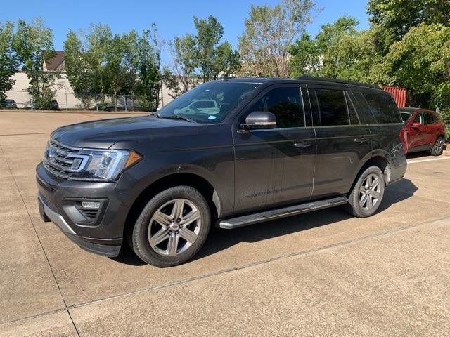 2019 ford expedition xlt
