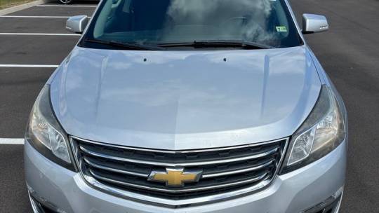 2017 chevrolet traverse lt