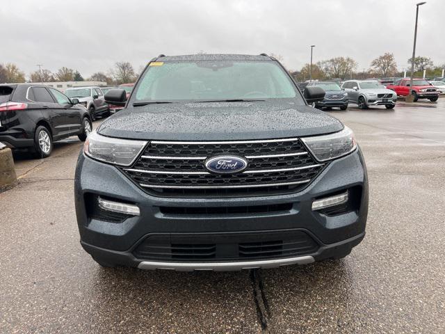 2022 ford explorer xlt