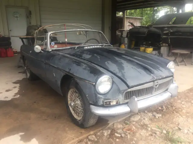1964 mgb barn treasure