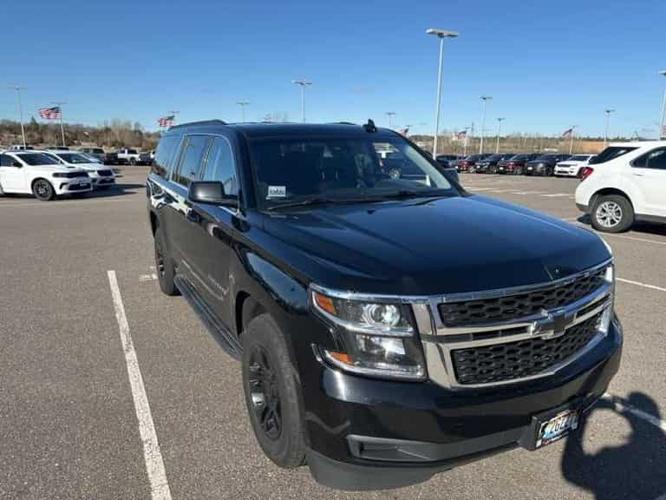 2019 chevrolet suburban lt in otsego, minnesota