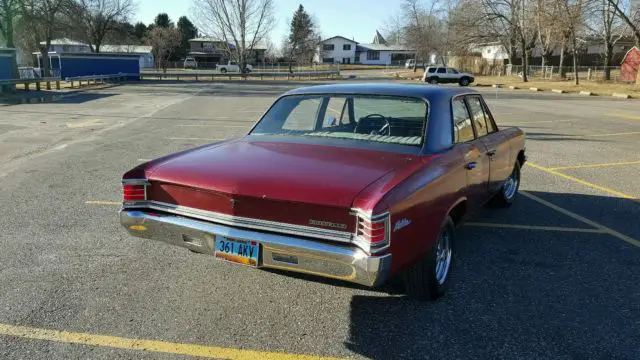 1967 chevelle malibu / 4 door / very low reserve!!