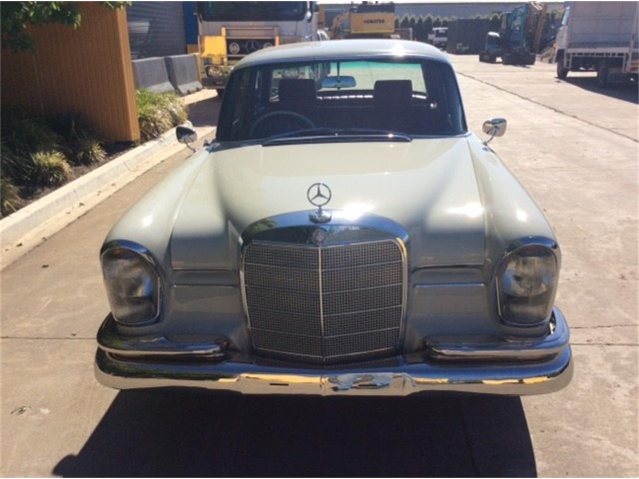 1961 mercedes benz 220se