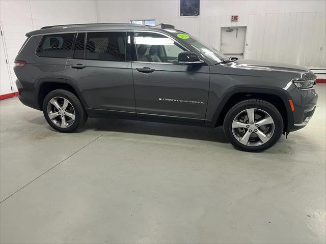 2022 jeep grand cherokee l limited