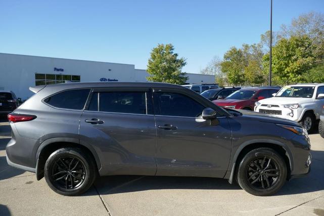 2020 toyota highlander le