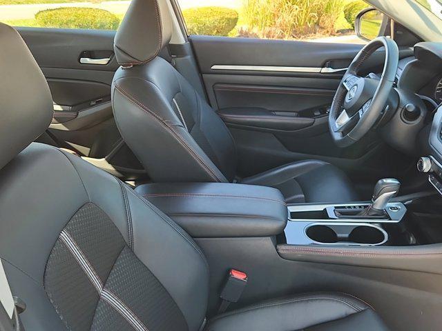 2023 nissan altima sr fwd