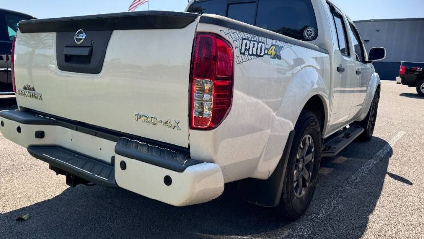 2019 nissan frontier pro-4x