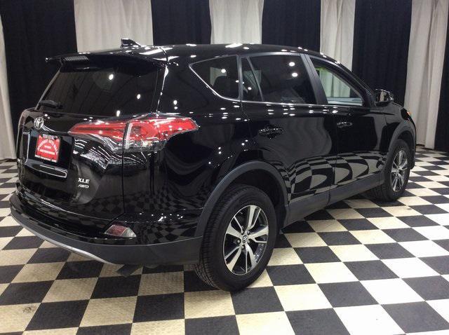 2018 toyota rav4 xle