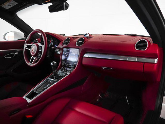2024 porsche 718 cayman s
