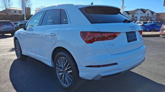 2022 Audi Q3