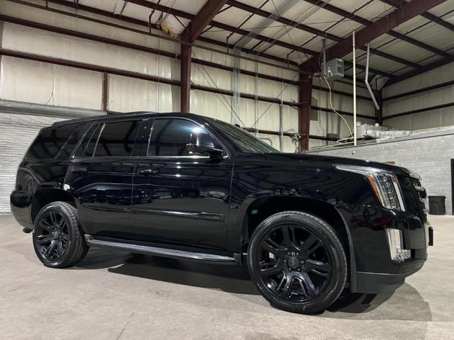 2017 cadillac escalade luxury