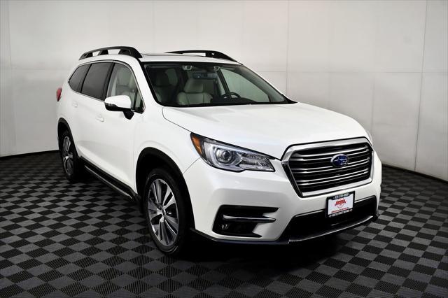 2022 subaru ascent limited 8-passenger