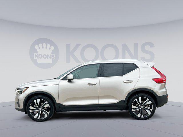 2024 volvo xc40 b5 plus bright theme