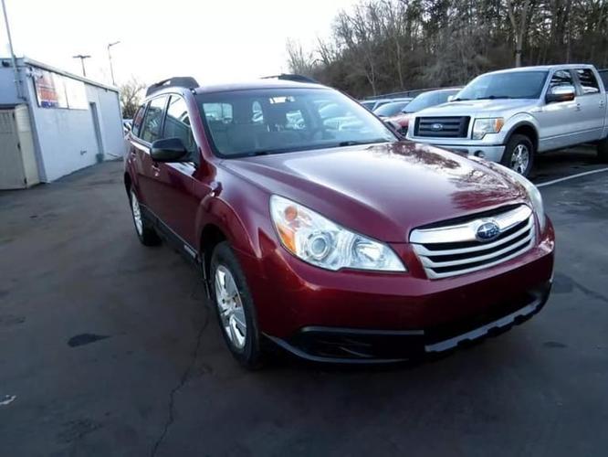 2011 subaru outback 2.5i wagon 4d in overland park, kansas