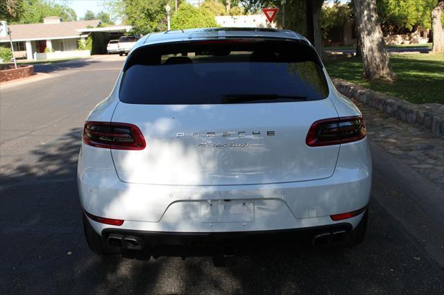 2016 porsche macan turbo