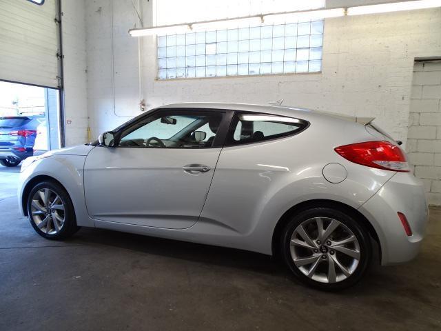 2016 hyundai veloster base 3dr coupe 6m w/black seats for sale in fall river, massachusetts