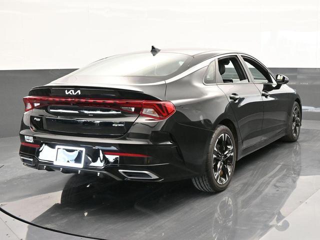 2022 kia k5 gt-line