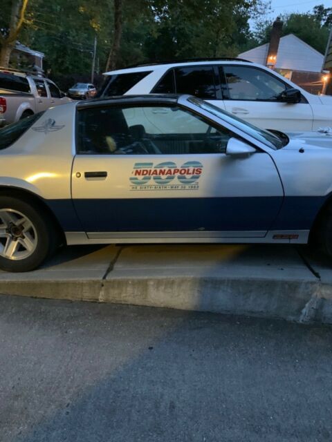 1982 chevy camaro pace car