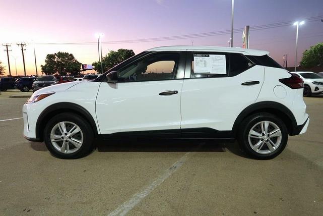 2021 nissan kicks s