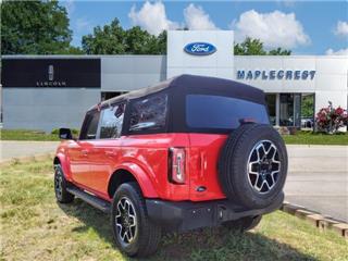 2023 Ford Bronco outer banks advanced