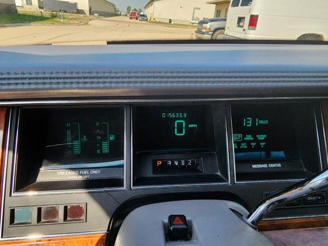 1994 lincoln town car in sioux falls, south dakota