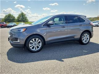 2021 Ford Edge titanium