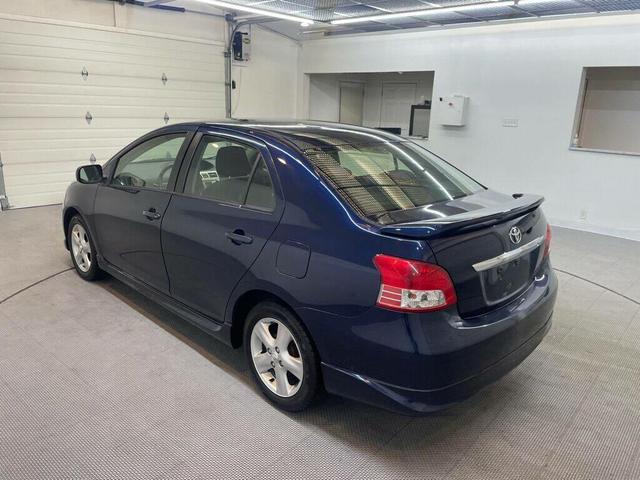2007 toyota yaris base