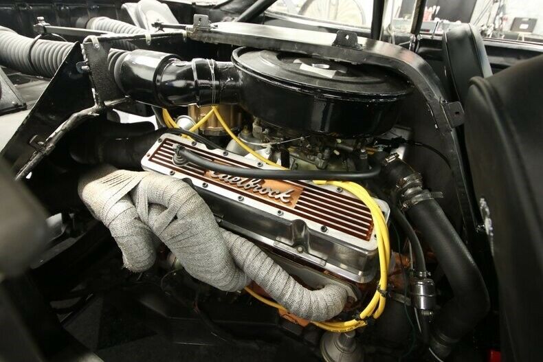 350 v8 crown conversion 4 speed manual rare corsa 4 wheel disc weld wheels